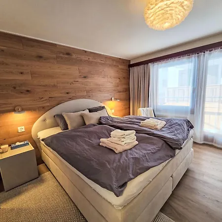 Auri By Interhome