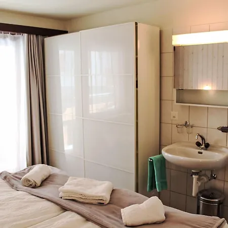 Auri By Interhome *